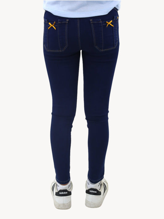 Jeans skinny de color azul oscuro