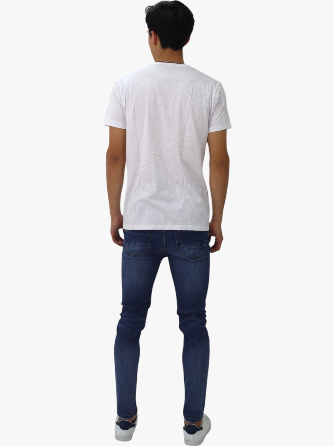 Jeans skinny azul con destrucción