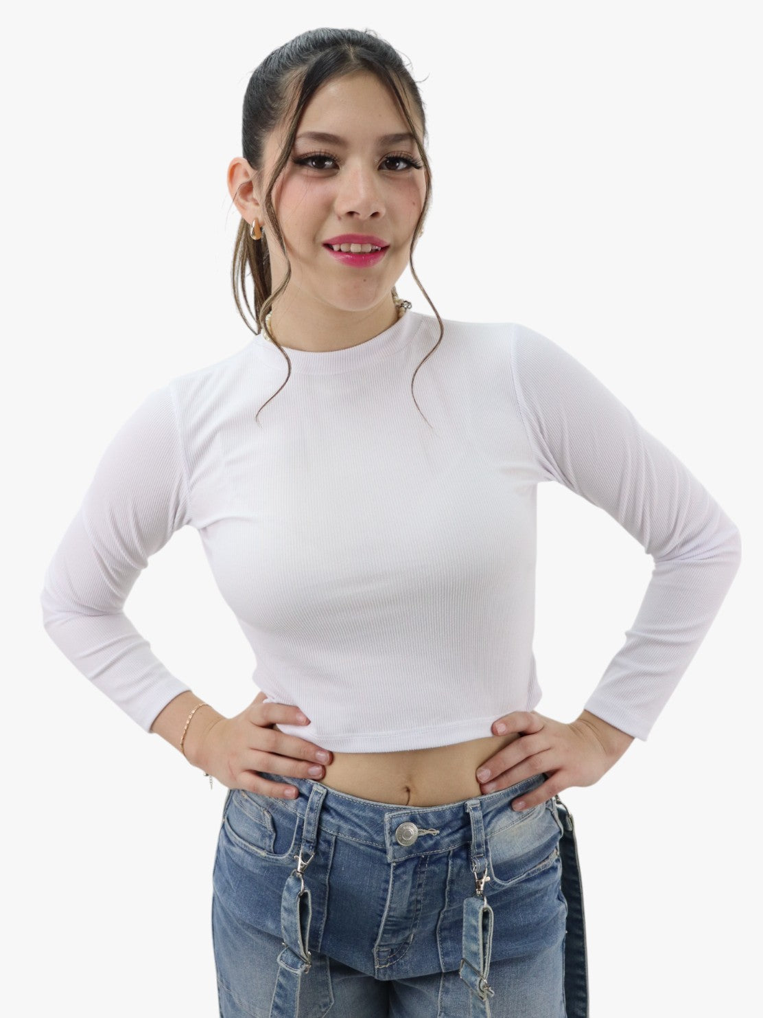 Playera manga larga blanca cuello alto