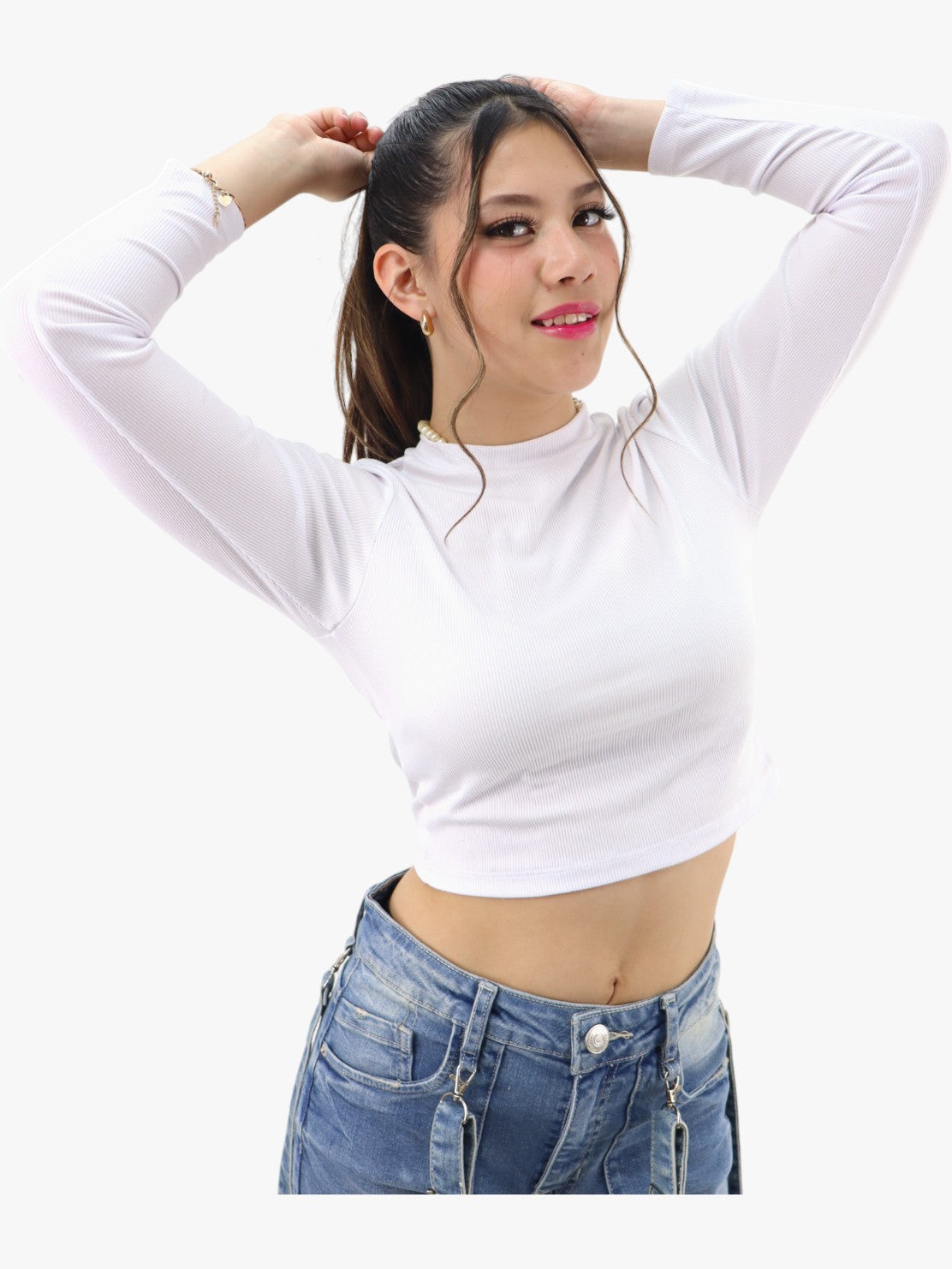 Playera manga larga blanca cuello alto