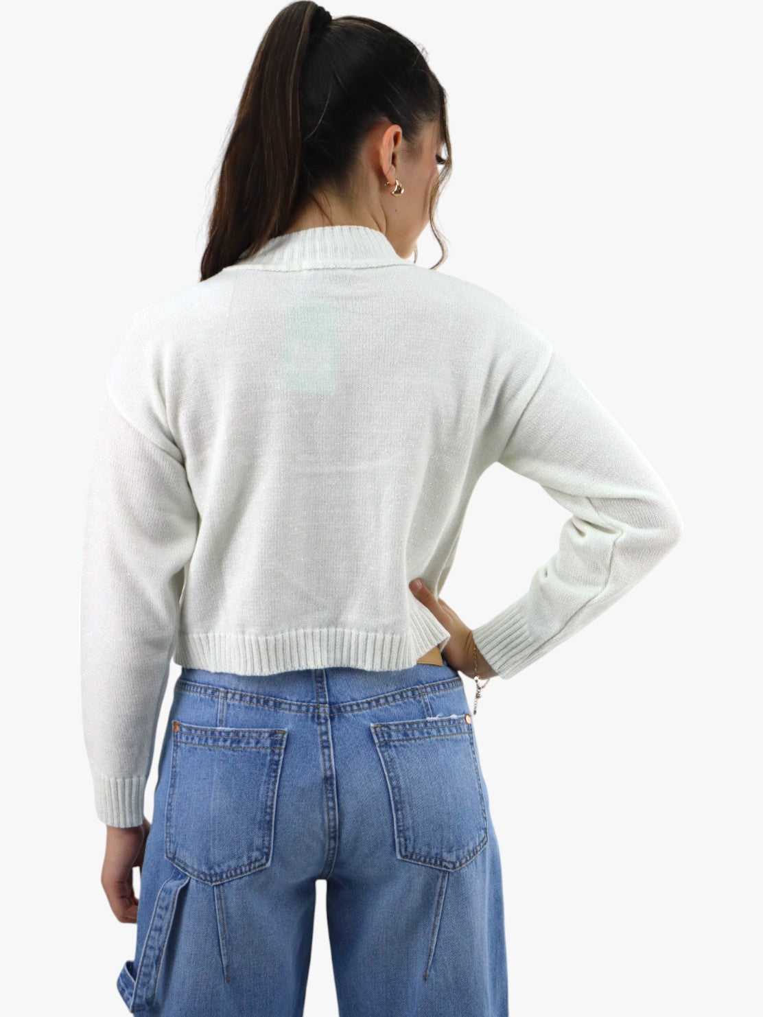 Suéter corto tejido blanco perla con cuello alto