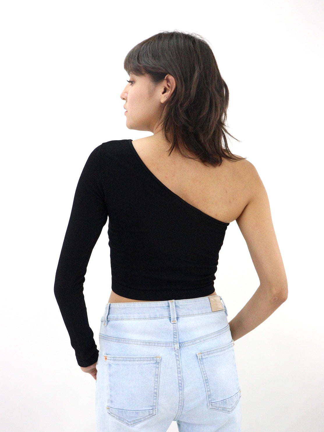 Blusa licra 1 manga de color negro