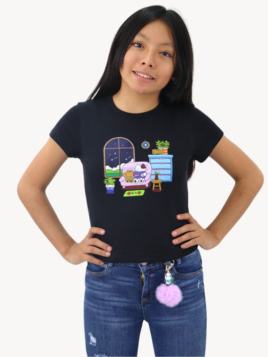 Playera manga corta de color negro con estampado