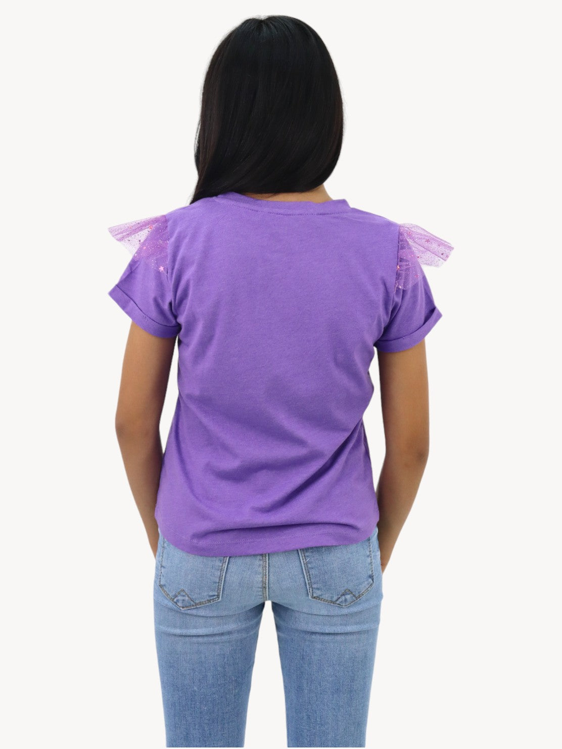 Playera manga corta con diseño de corazón