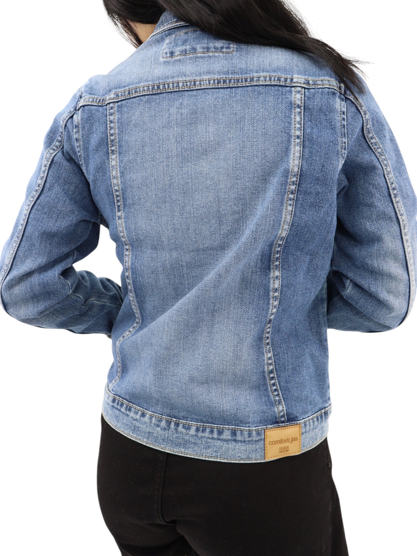 Chamarra denim con destrucción