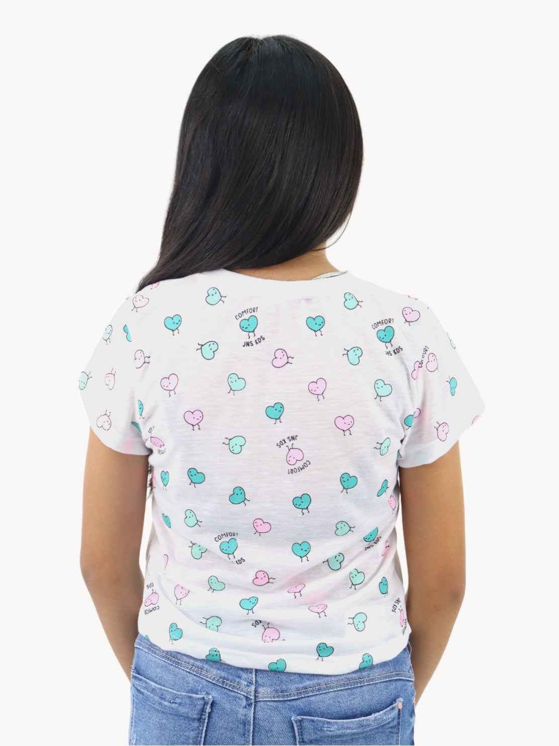 Playera con print de corazones
