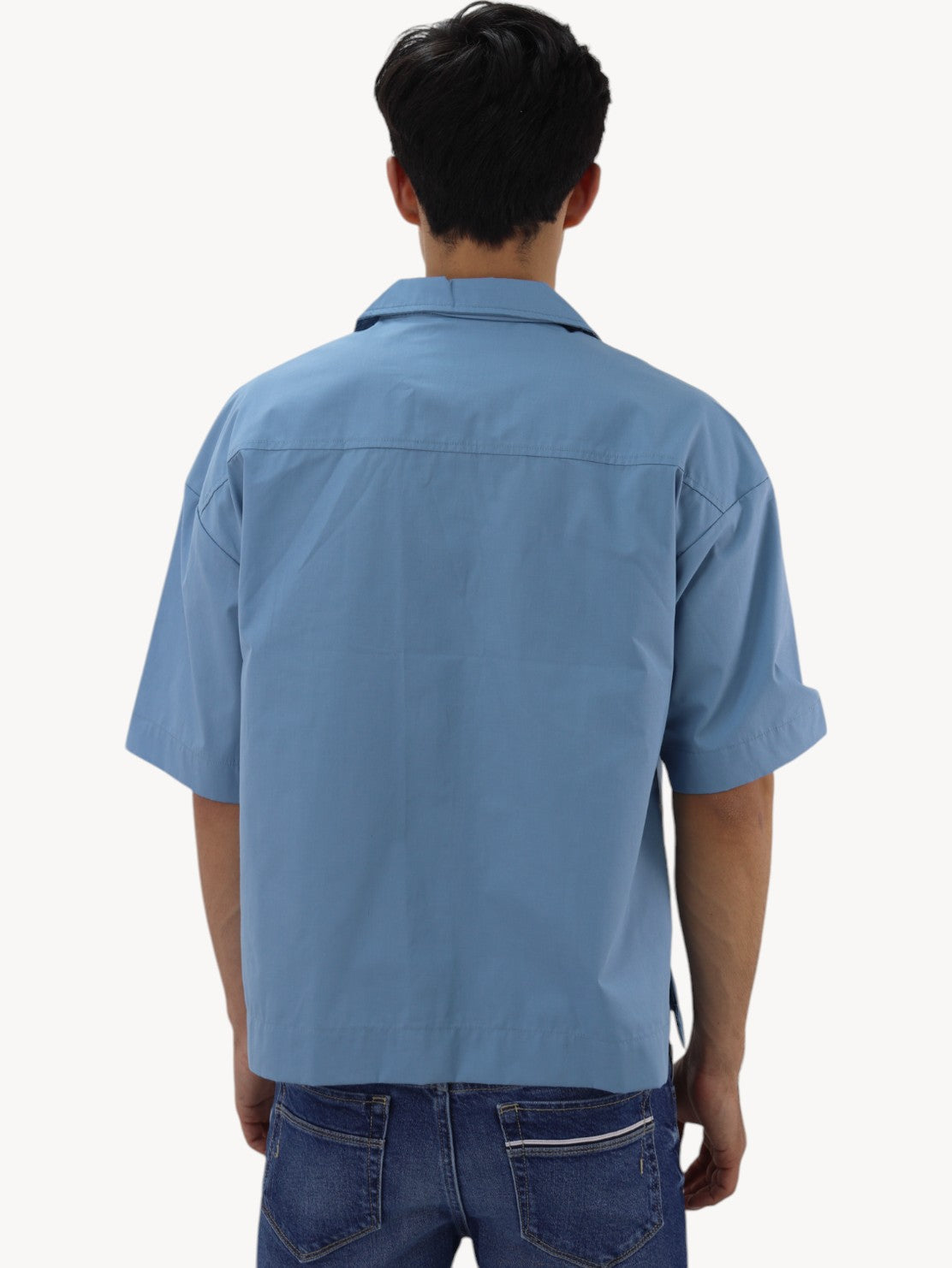 Camisa oversize con bolsillo de cartera