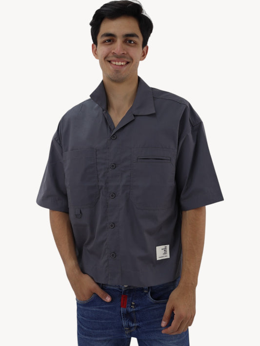 Camisa oversize con bolsillos gris oxford