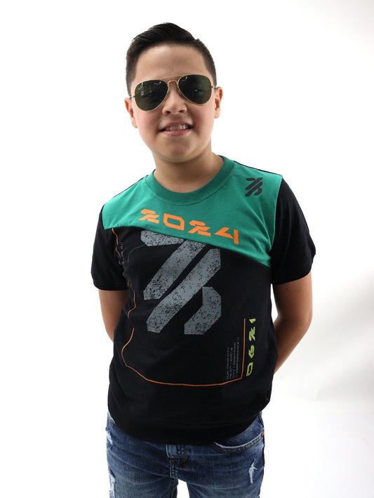 Playera manga corta multicolor con estampado