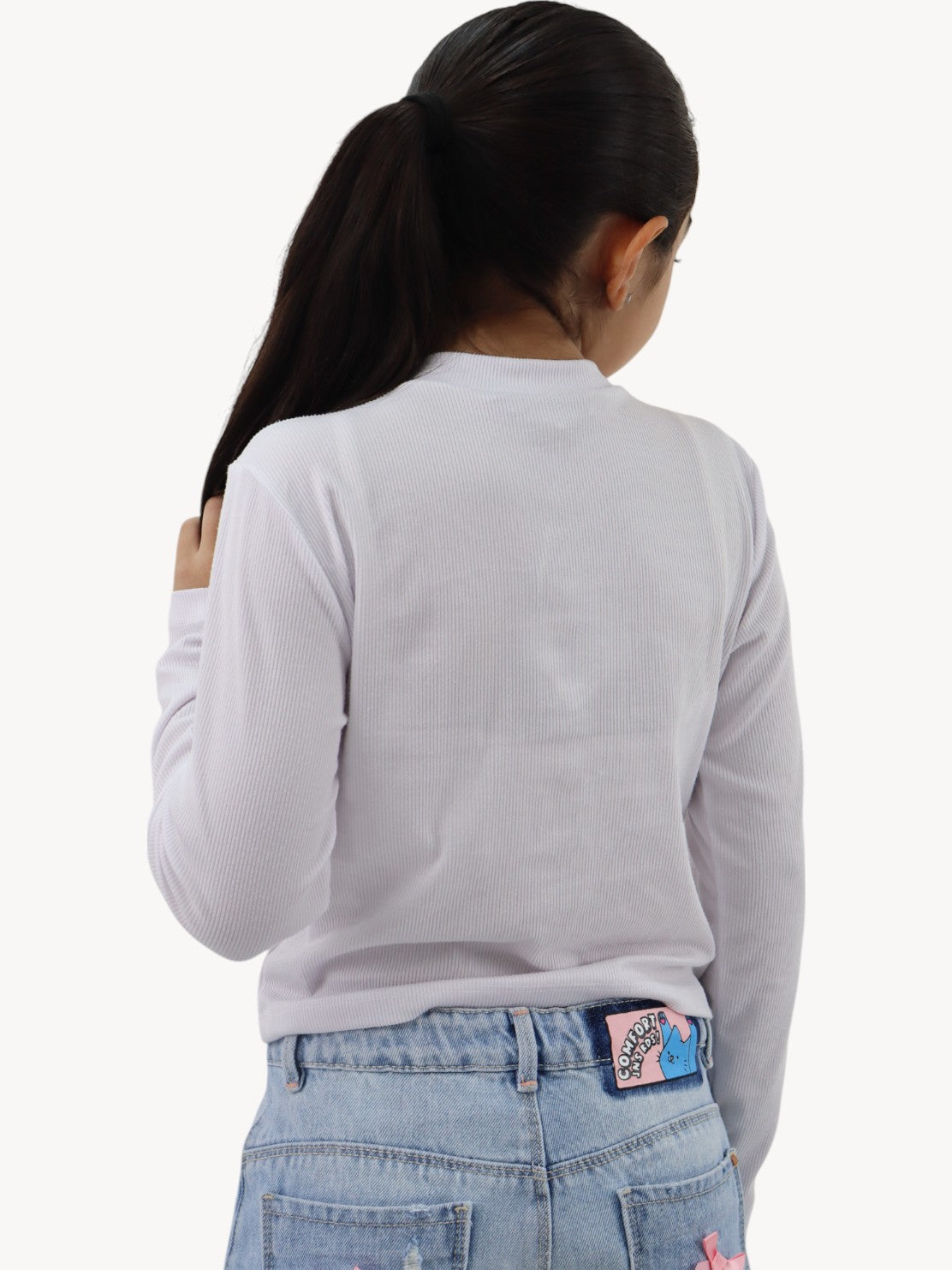 Playera manga larga de color blanco