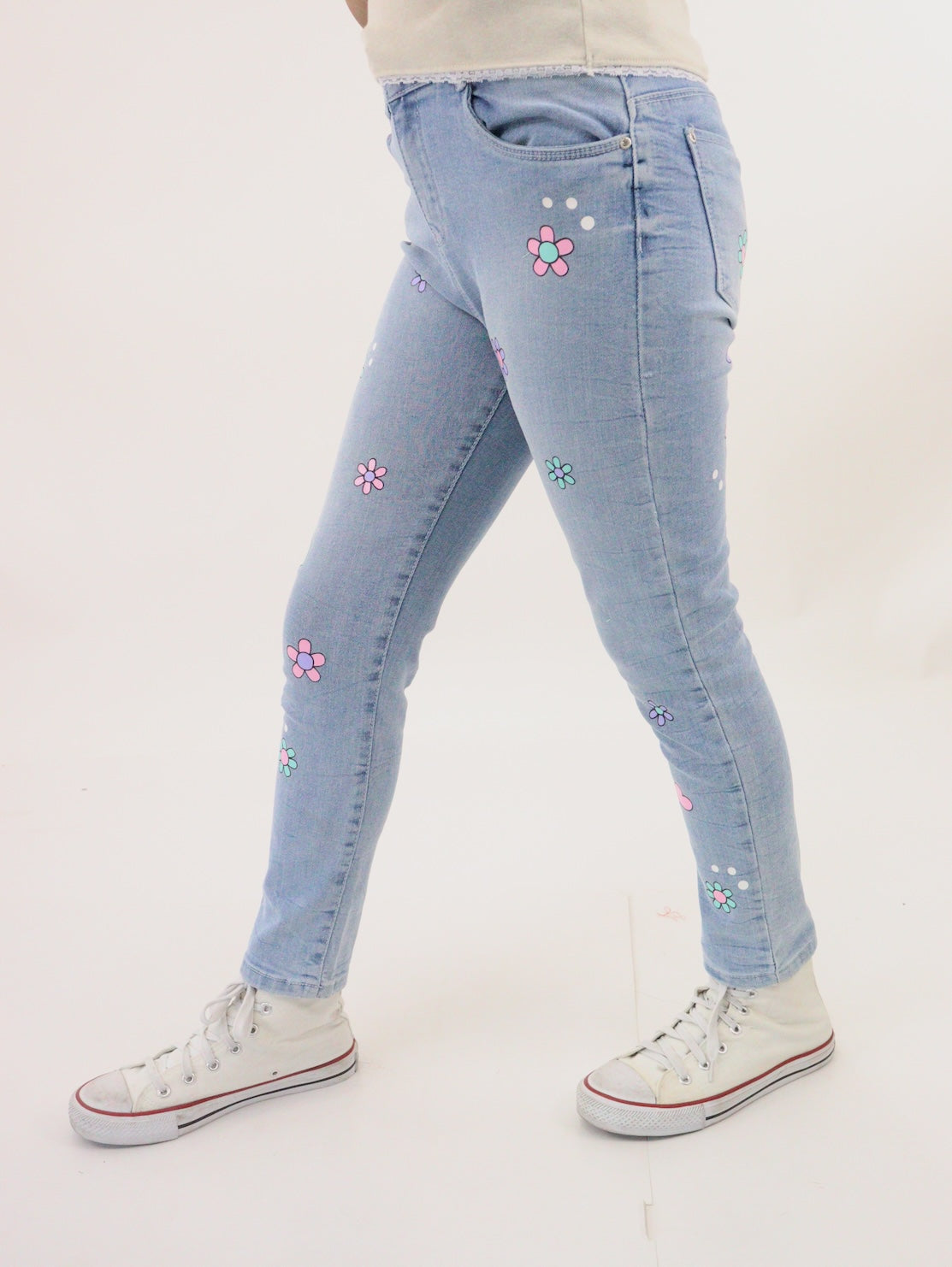 Jeans mom clasic con estampado floral