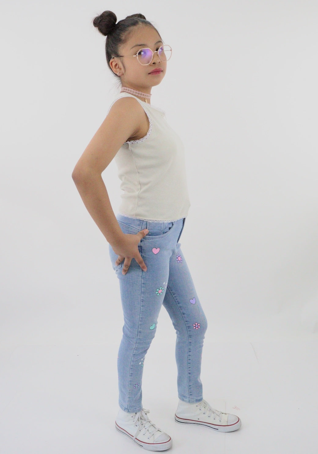 Jeans mom clasic con estampado floral