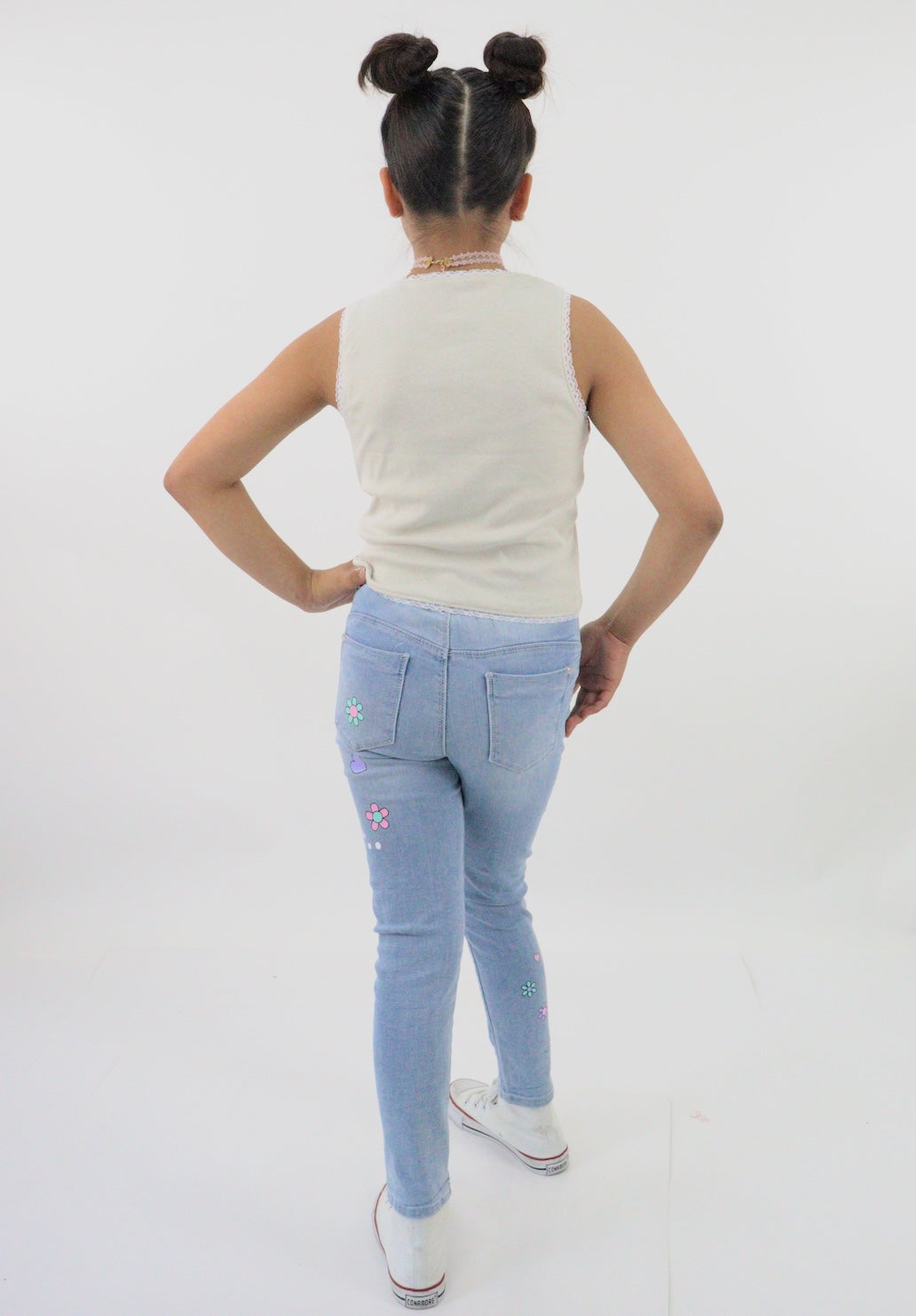 Jeans mom clasic con estampado floral