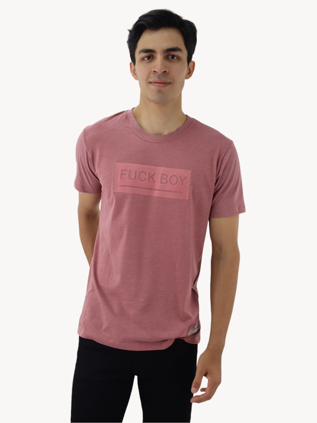 Playera de color rosa palo con estampado