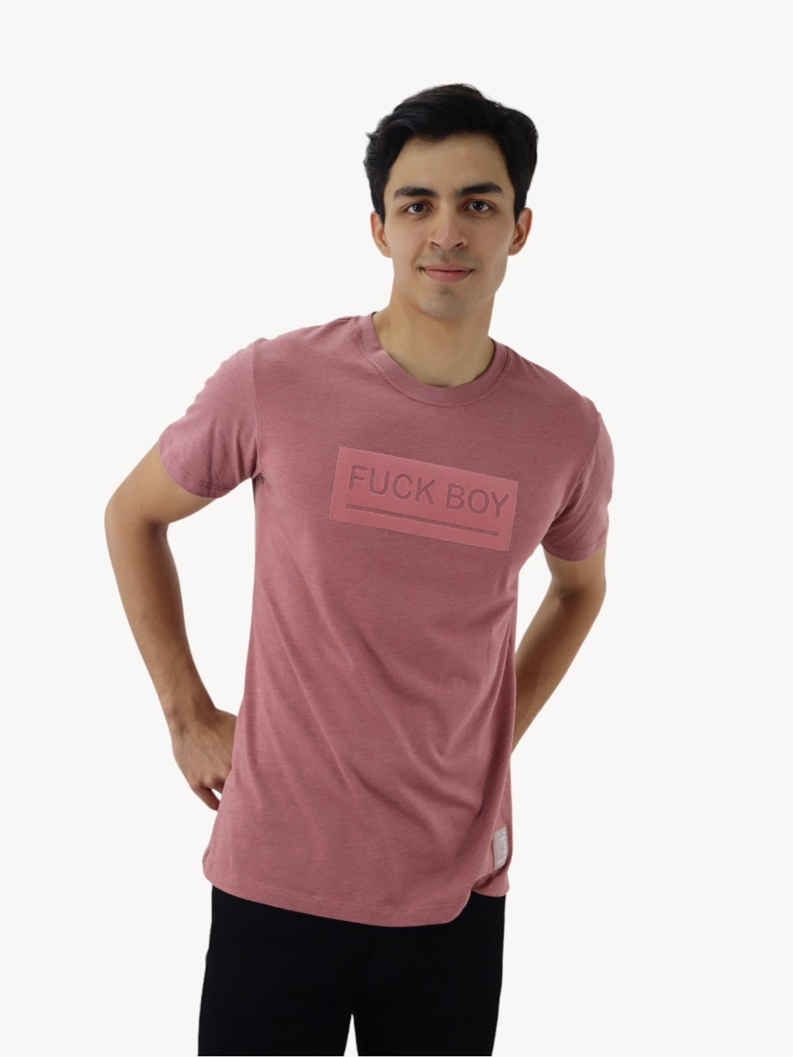 Playera de color rosa palo con estampado
