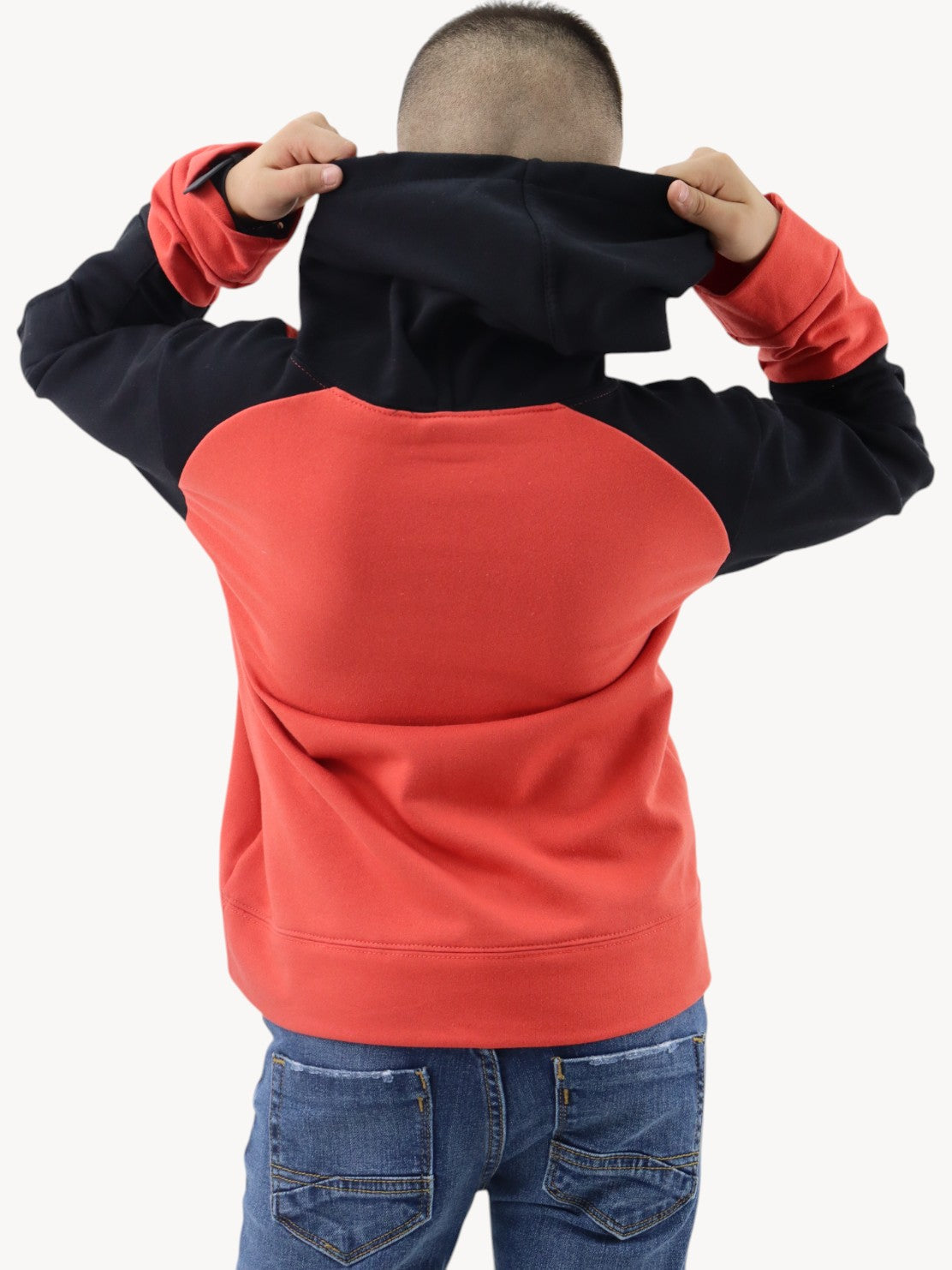 Sudadera con capucha de color combinado