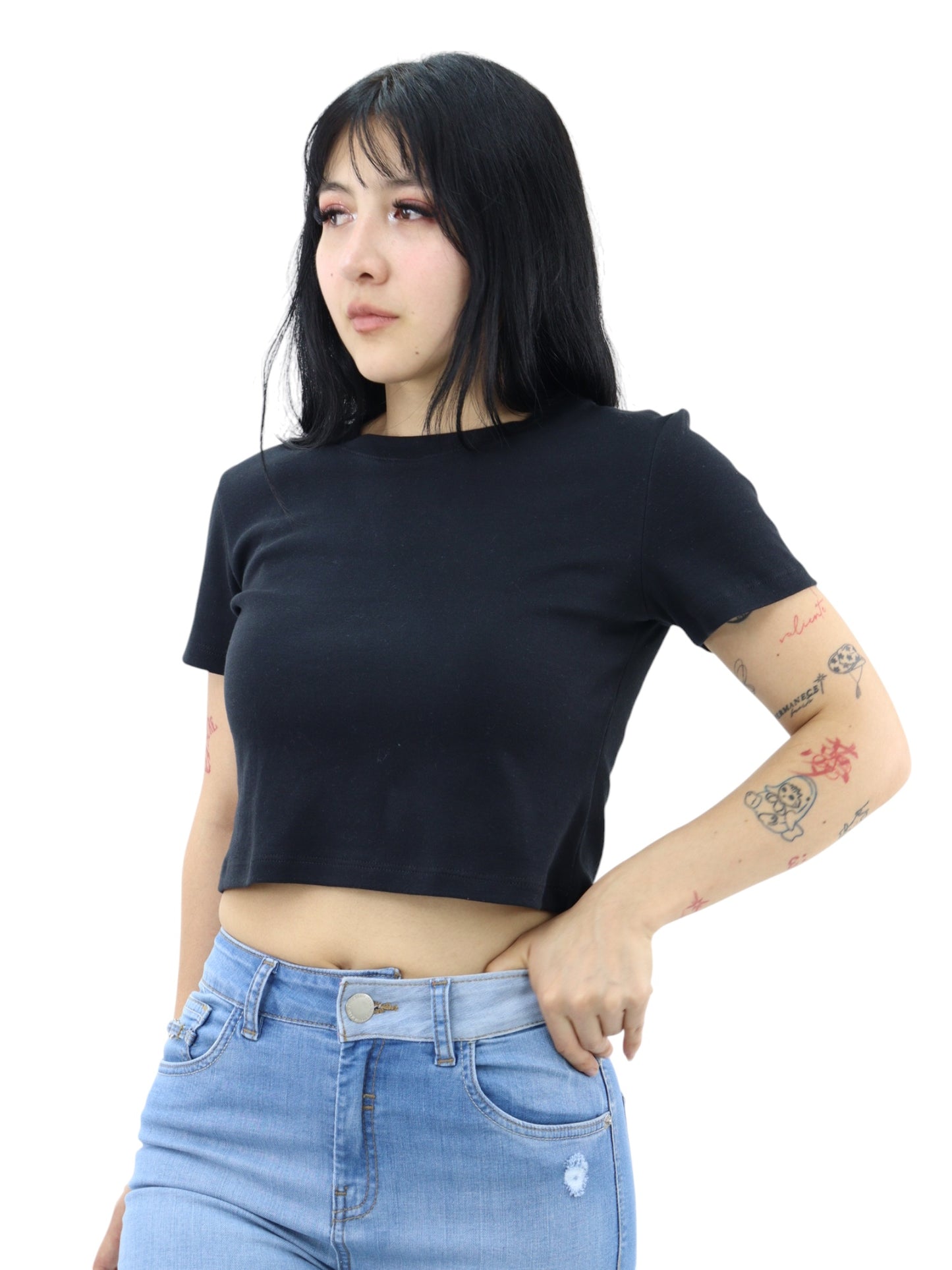 Playera básica de color negro