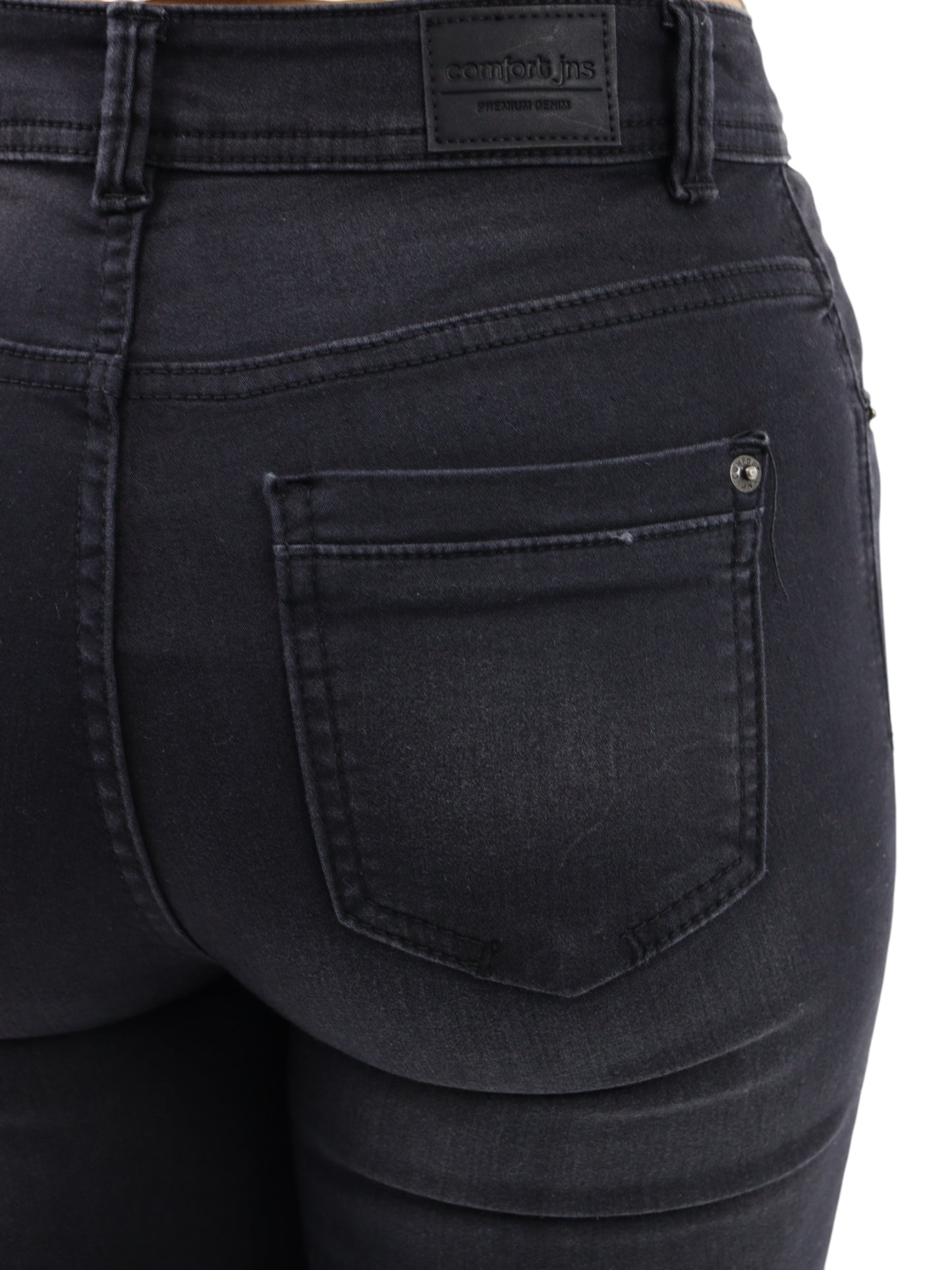 Jeans skinny negro deslavado