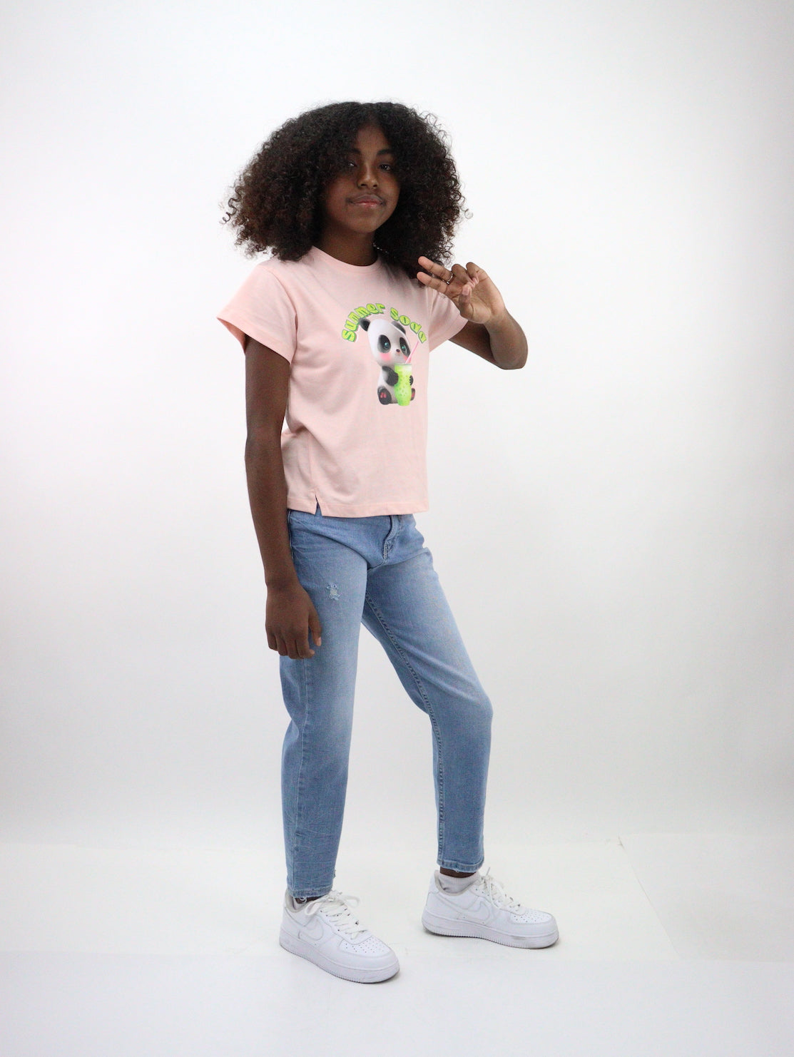 Jeans mom clasic con bolsas traseras en forma de corazón