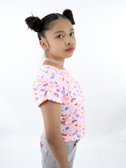 Playera manga corta con print de unicornios