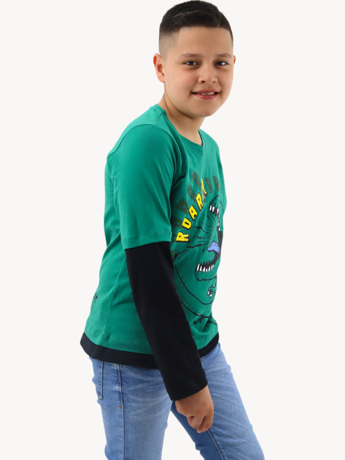 Playera manga larga con estampado de dinosaurio