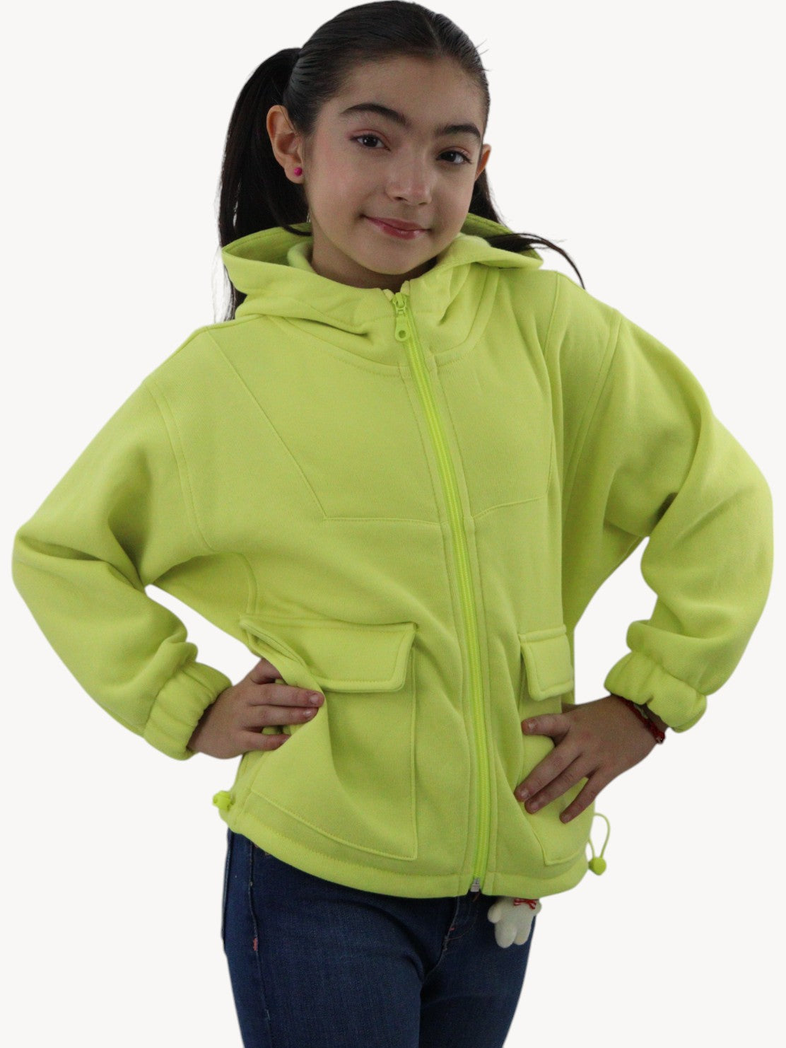 Chamarra con capucha