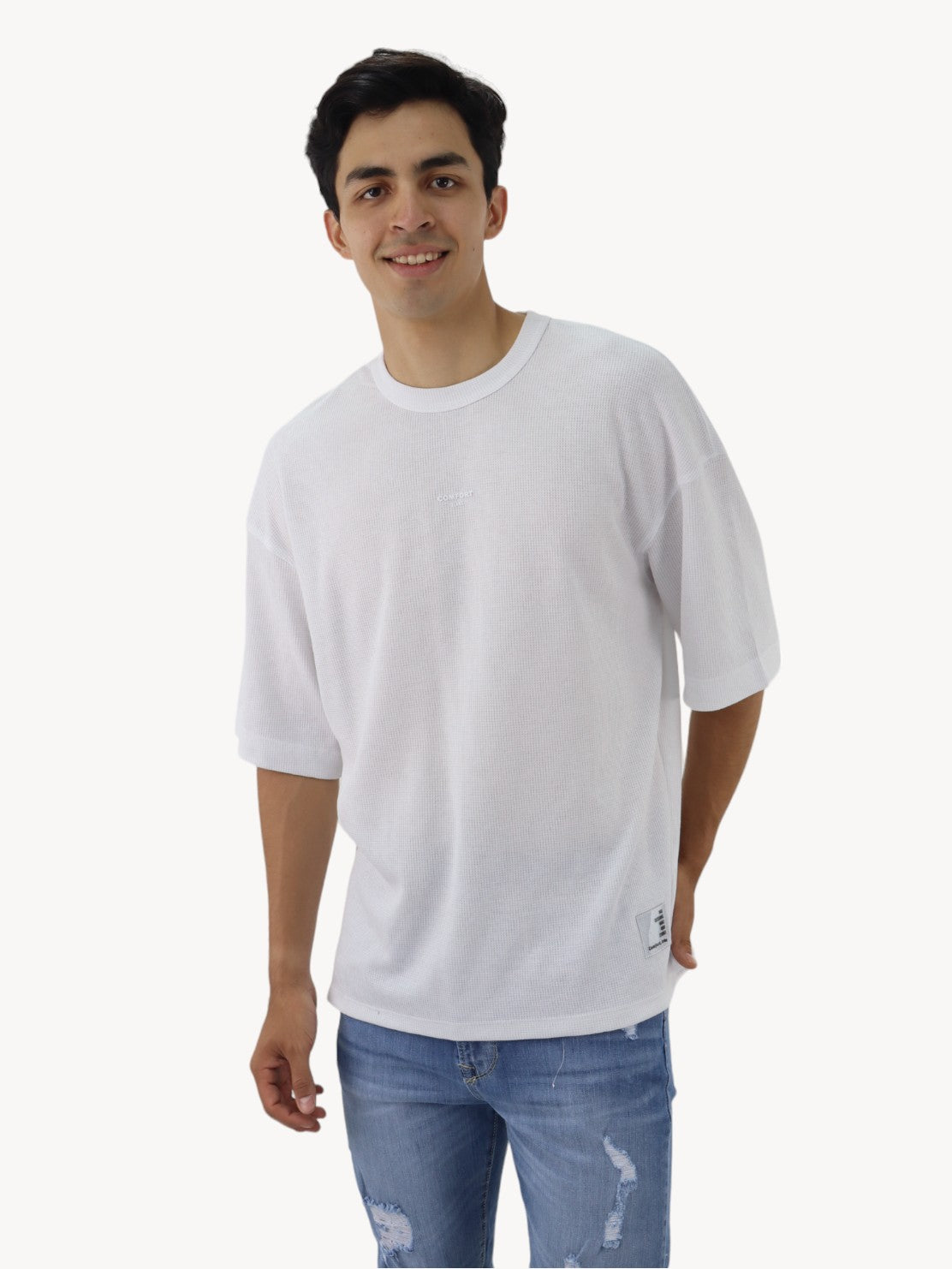 Playera oversize de color blanco