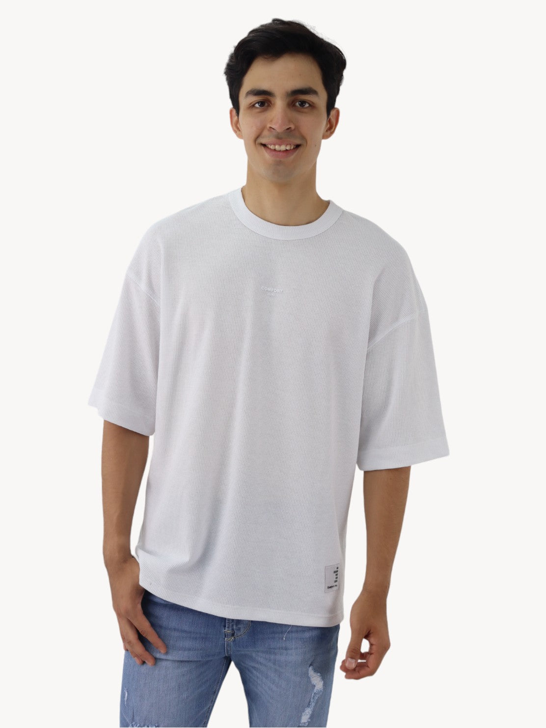 Playera oversize de color blanco