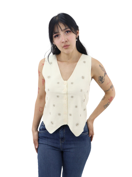 Chaleco beige en cuello V con detalle floral