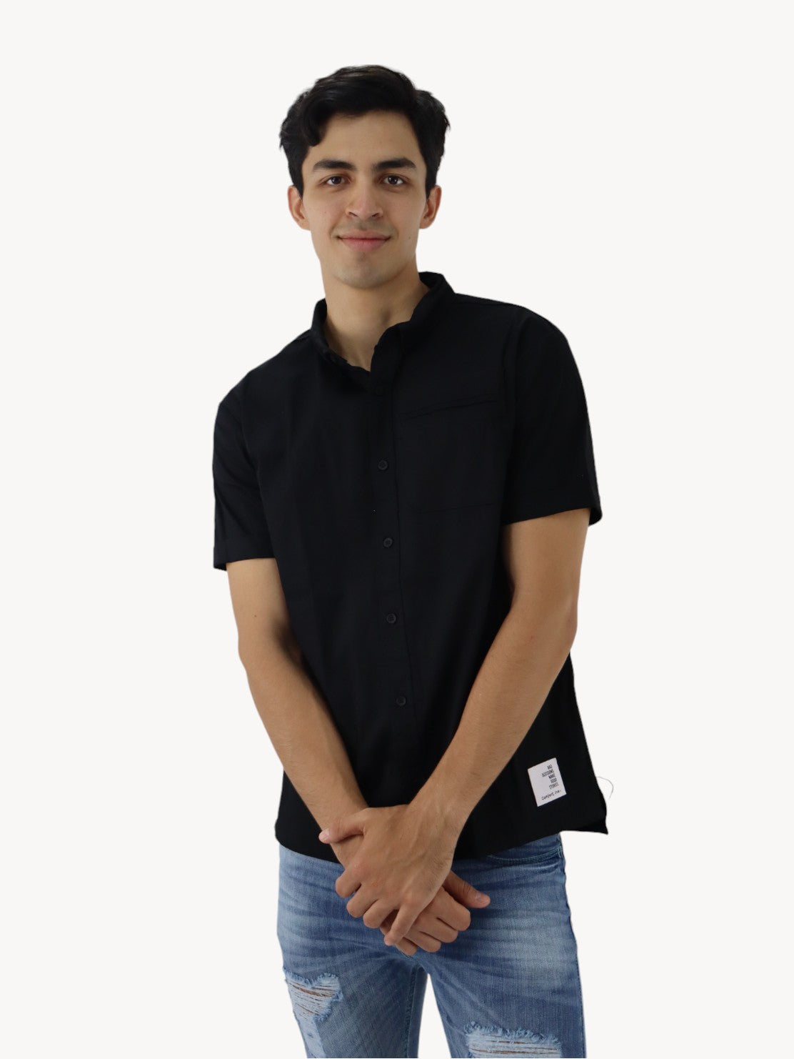 Camisa manga corta de color negro
