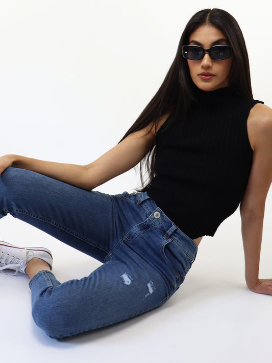 Jeans skinny tiro medio con destrucción