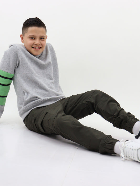 Jogger cargo tipo pants verde militar