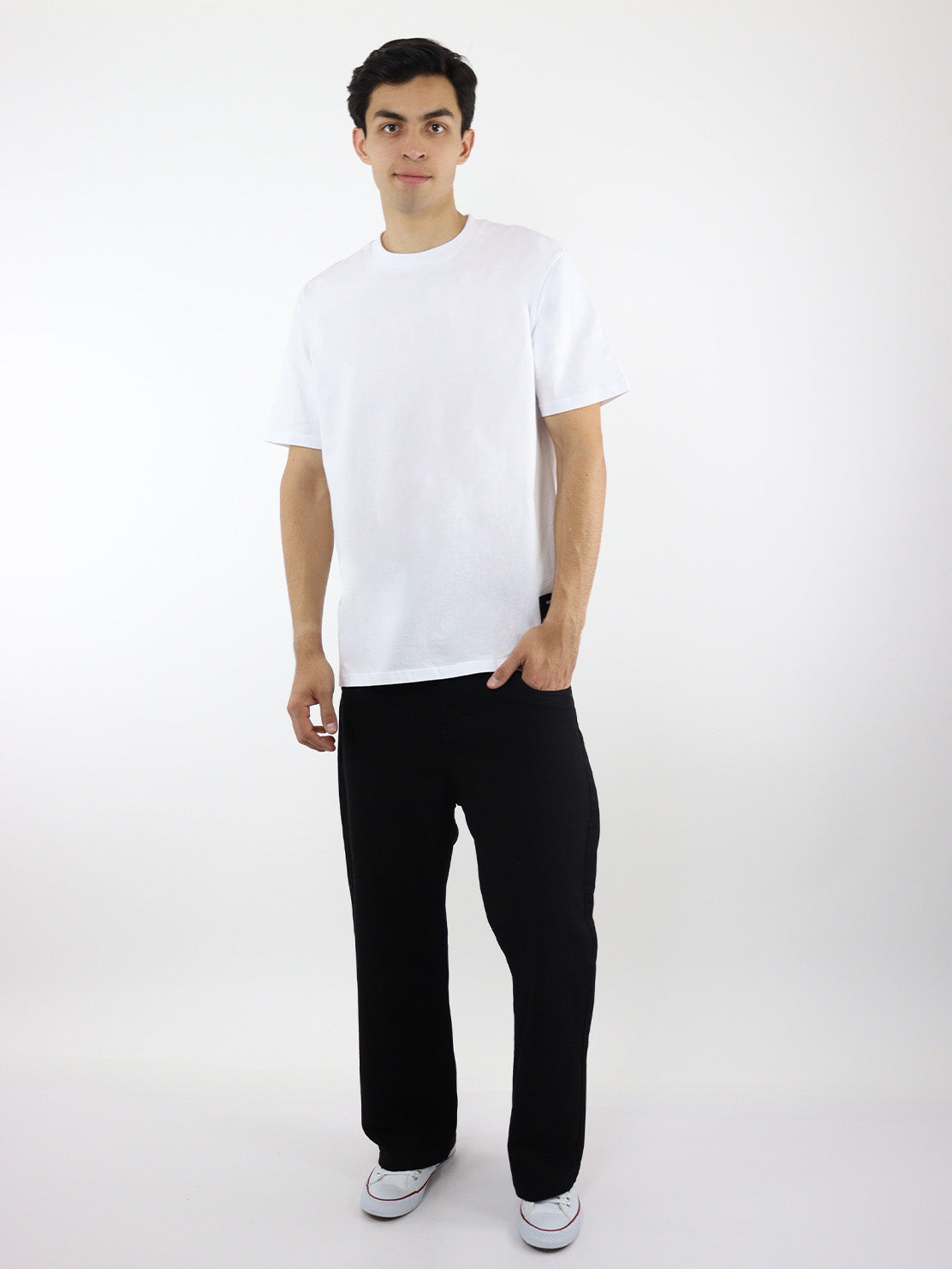 Jeans estilo baggy negro