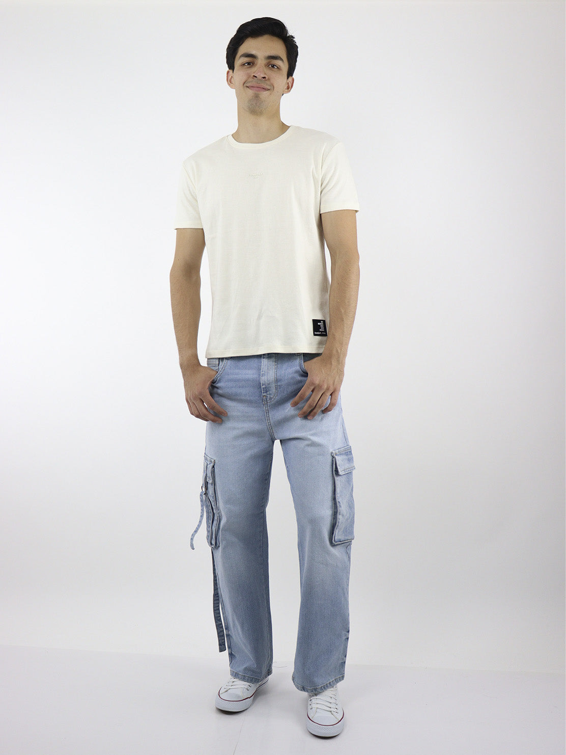 Playera lisa estándar fit en tono hueso