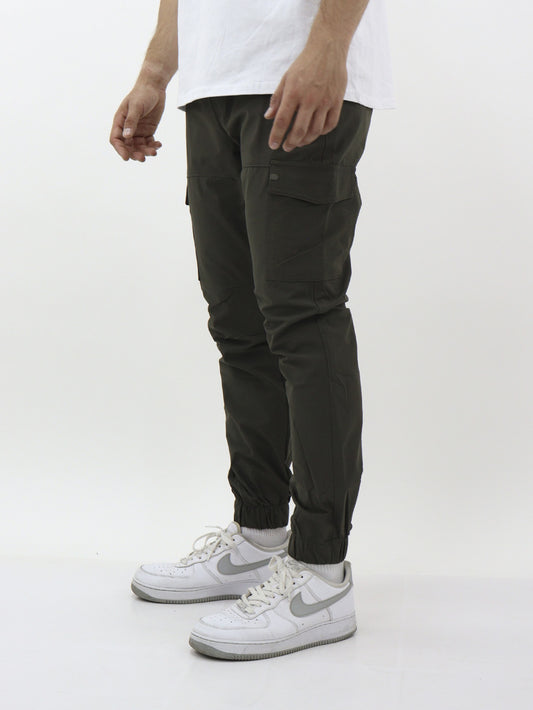 Jogger cargo verde militar