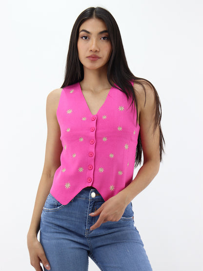 Chaleco fucsia en cuello V con detalle floral