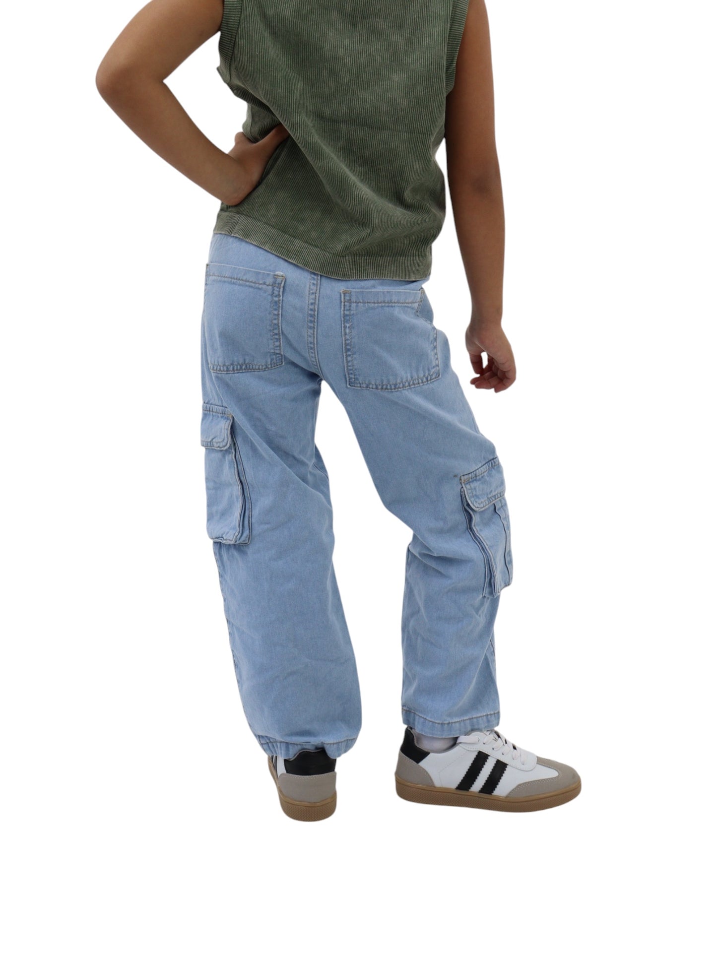 Jeans cargo azul claro
