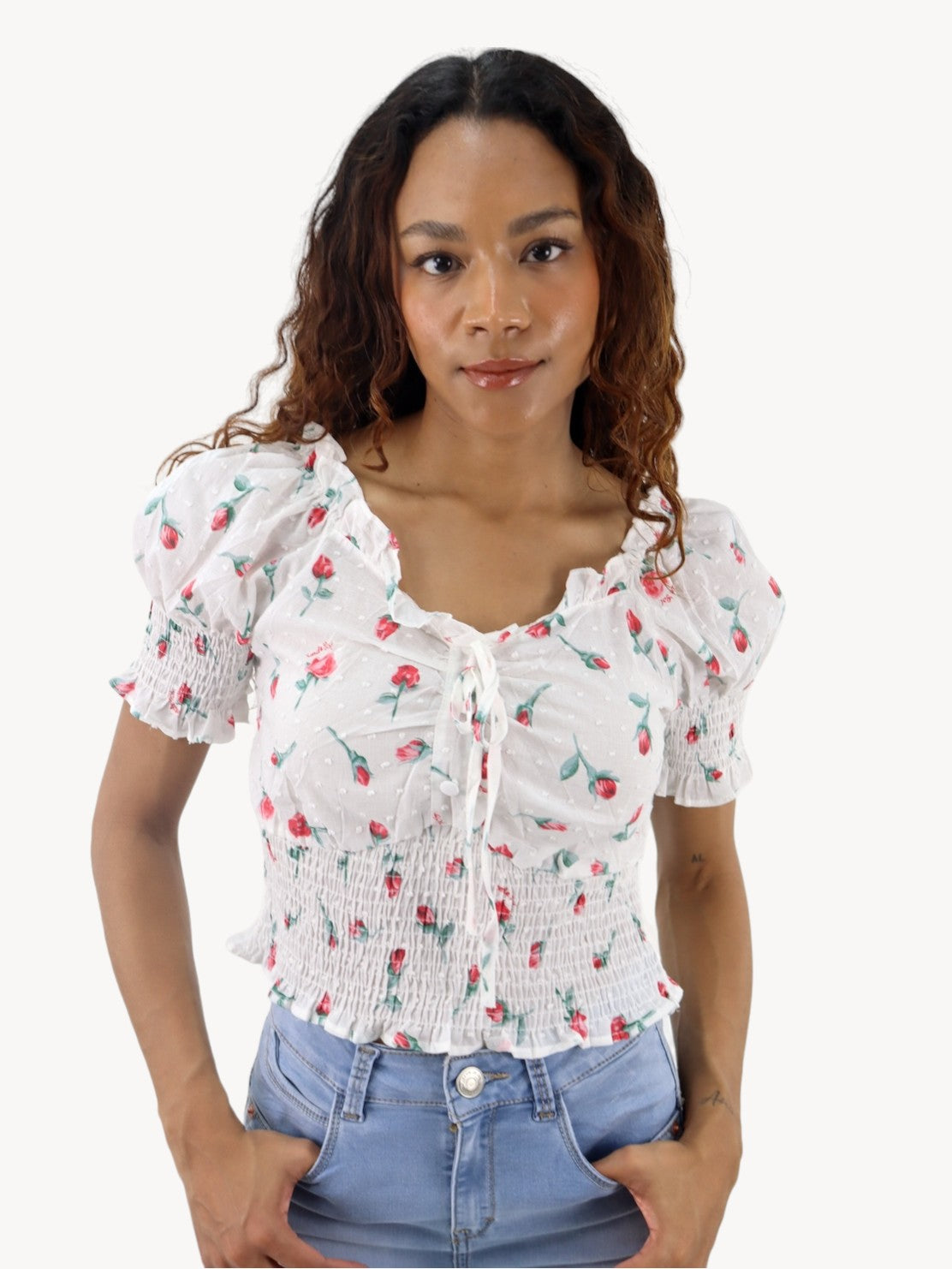 Blusa corta con estampado floral de manga farol con nudo delantero