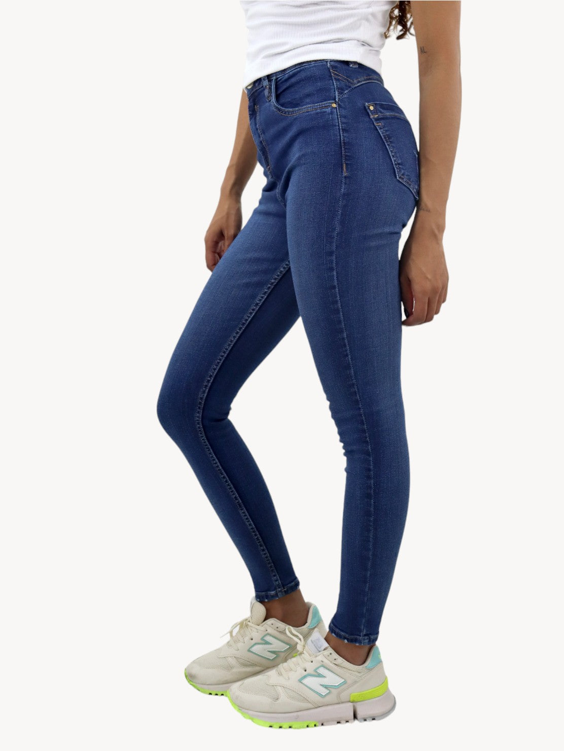 Jeans skinny tiro alto azul oscuro