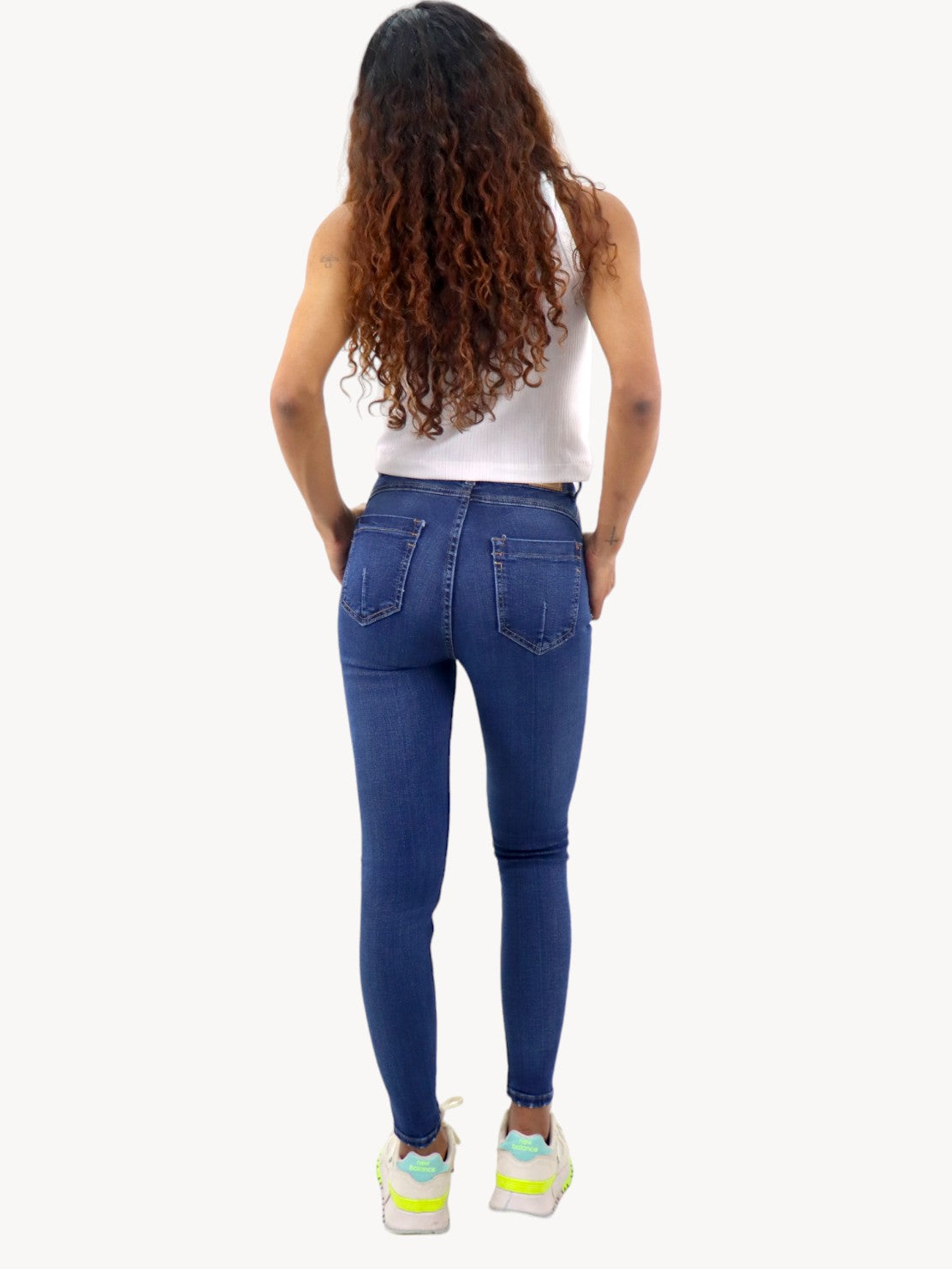 Jeans skinny tiro alto azul oscuro