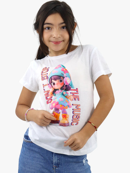 Playera manga corta de color blanco con estampado