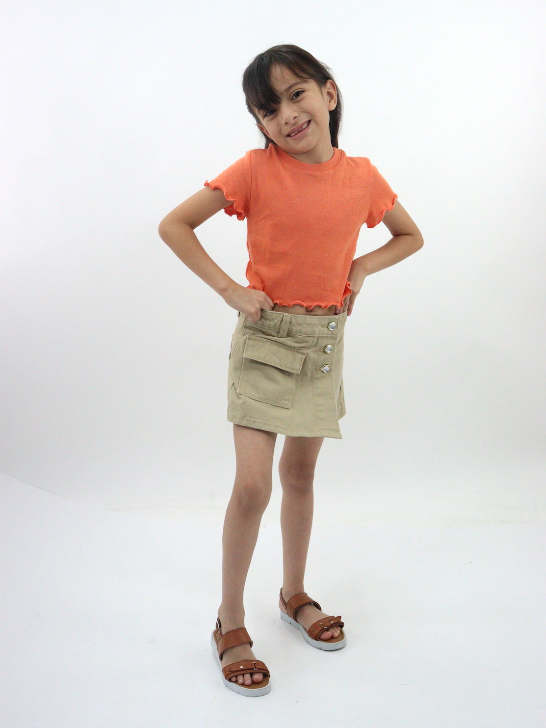 Short falda cargo de color khaki
