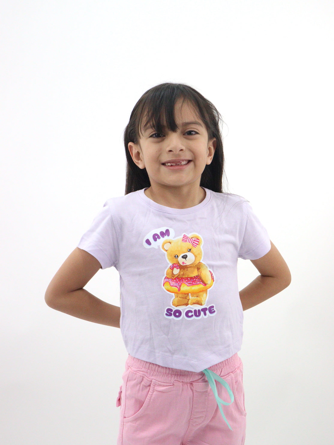 Playera manga corta con gráfico de oso