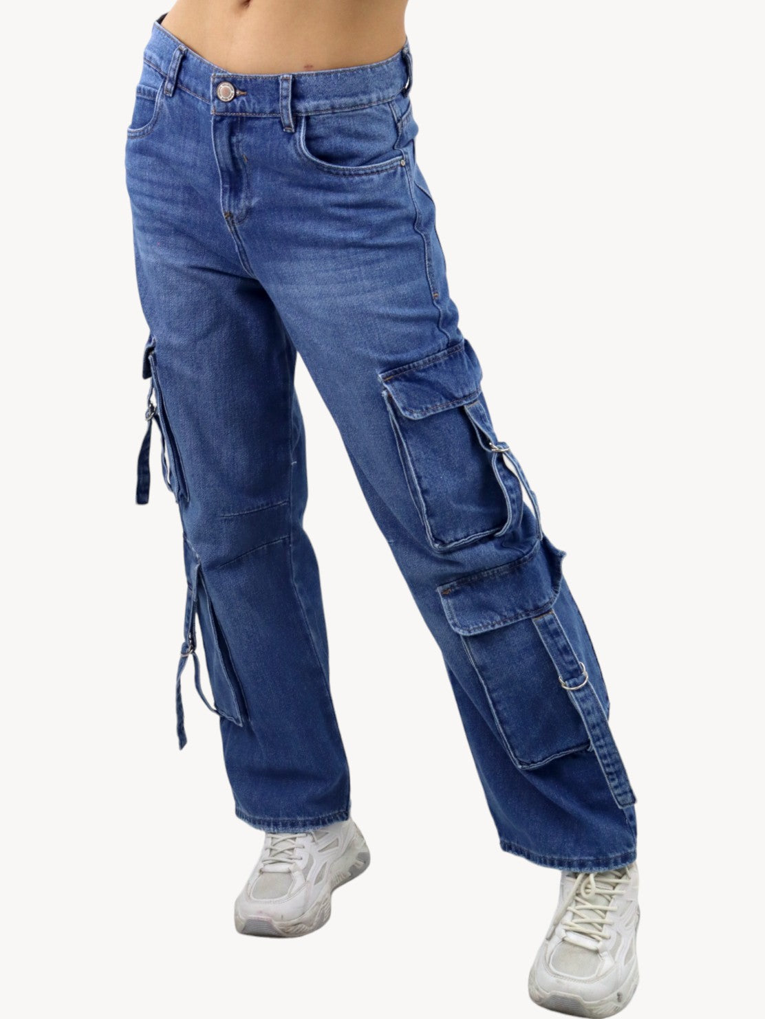 Jeans cargo tiro medio