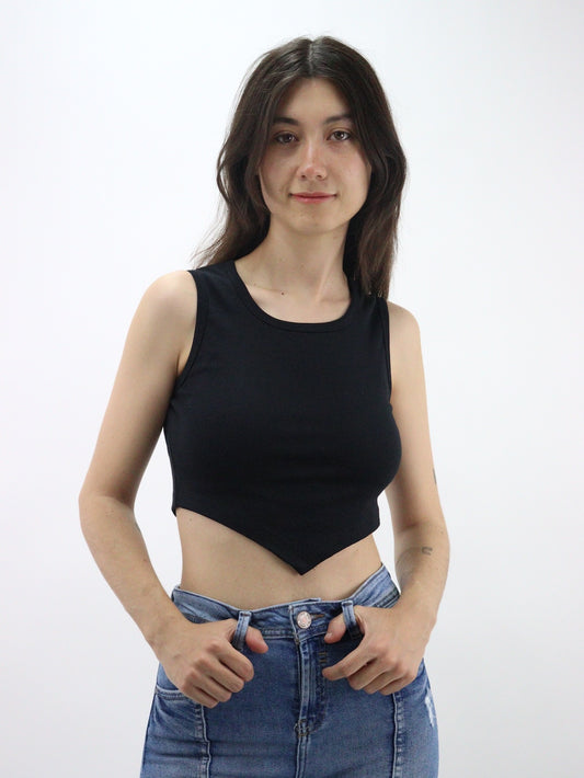 Playera tank de color negro