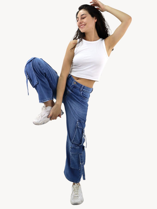 Jeans cargo tiro medio