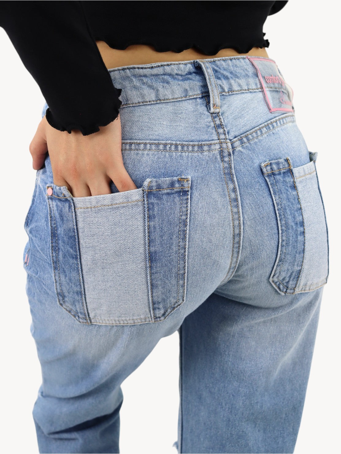 Jeans mom clasic con destrucción