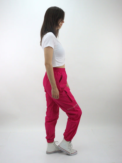 Jogger de tela ligera tipo pants color fucsia