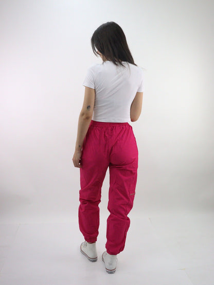 Jogger de tela ligera tipo pants color fucsia