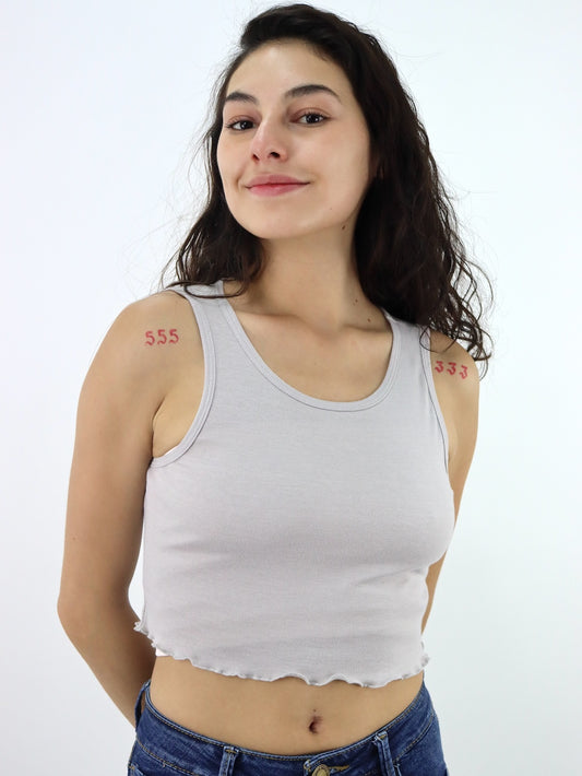 Playera tank de color arena